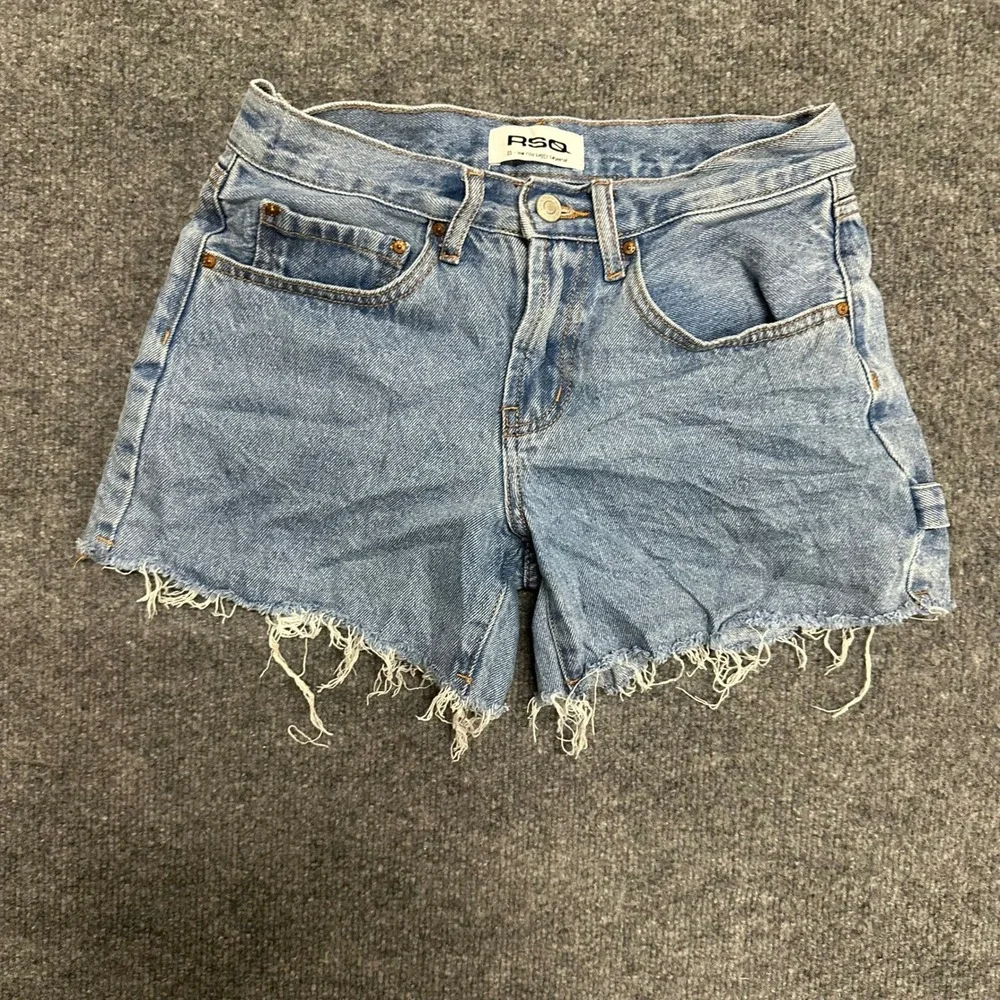 RSQ Denim Shorts Womens Size 23 Blue Low Rise Baggy Carpenter Raw Hem Casual